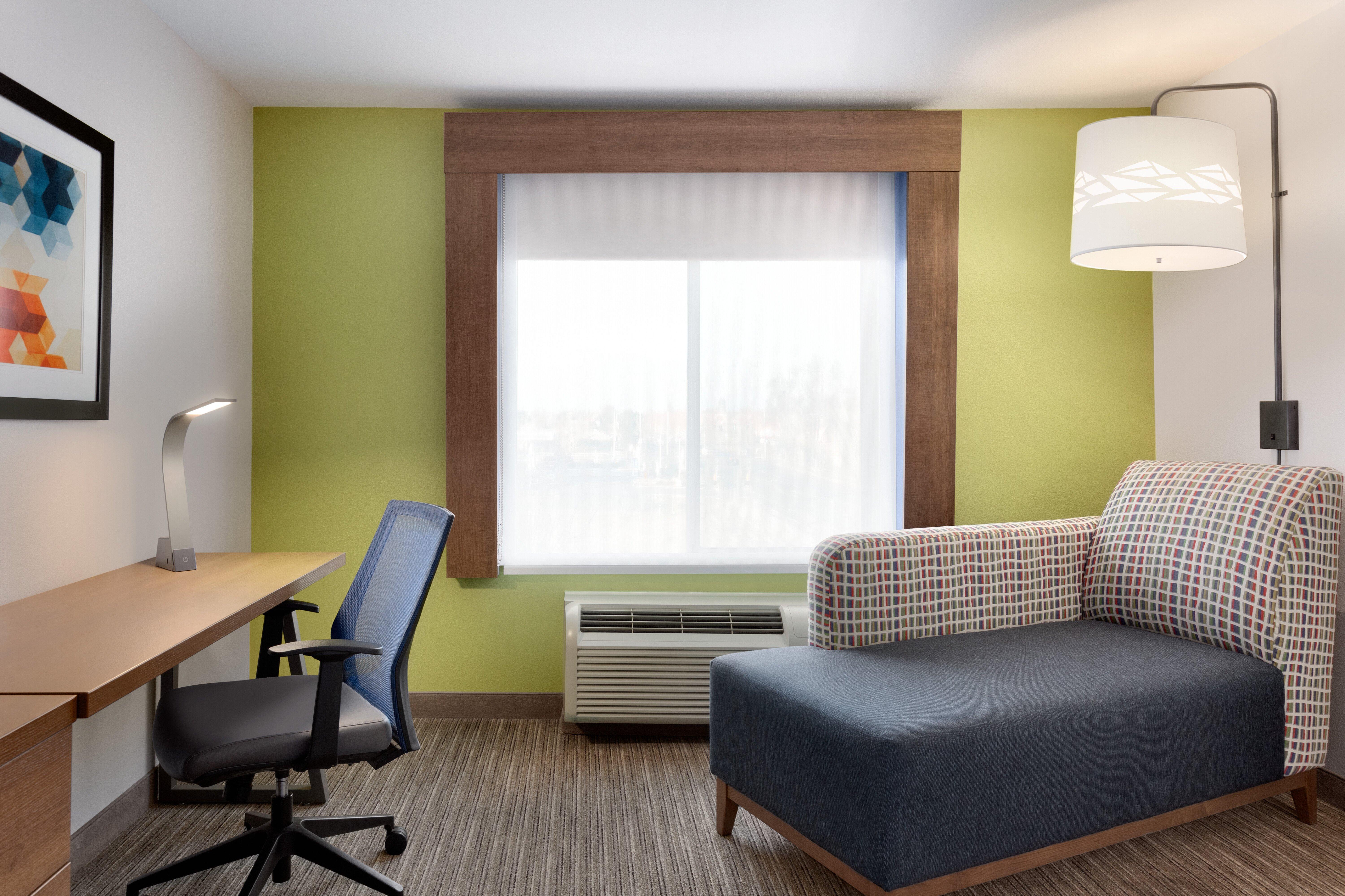 Holiday Inn Express & Suites Merced - Yosemite Natl Pk Area By Ihg Eksteriør billede